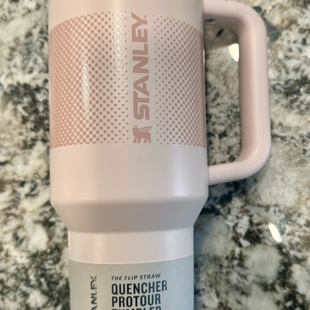 Stanley Rose Quartz Tumbler with Handle